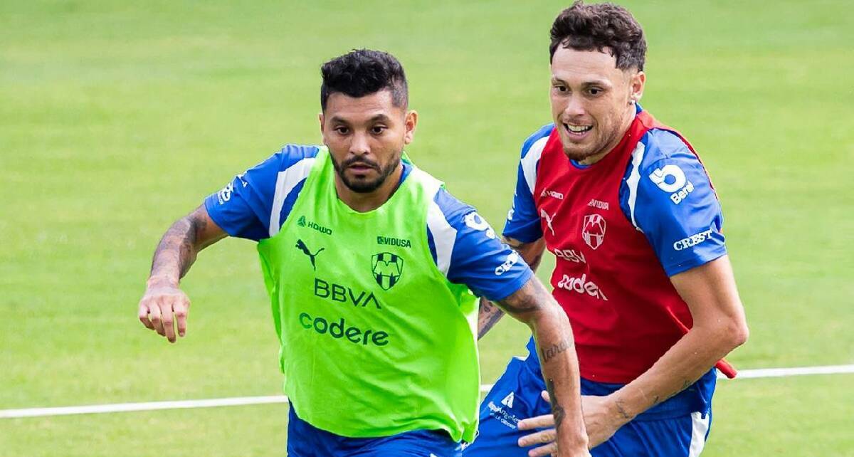 Tecatito Corona, durante uno de los entrenamientos de Rayados. FOTO: @Rayados