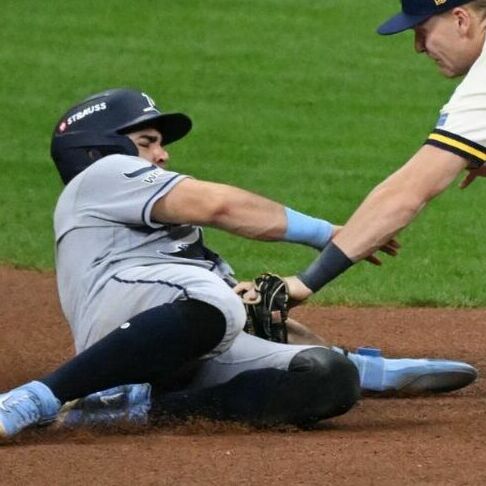 Jonathan Aranda debutó en una Serie Mundial con los Rays (Fotografía: Reuters)