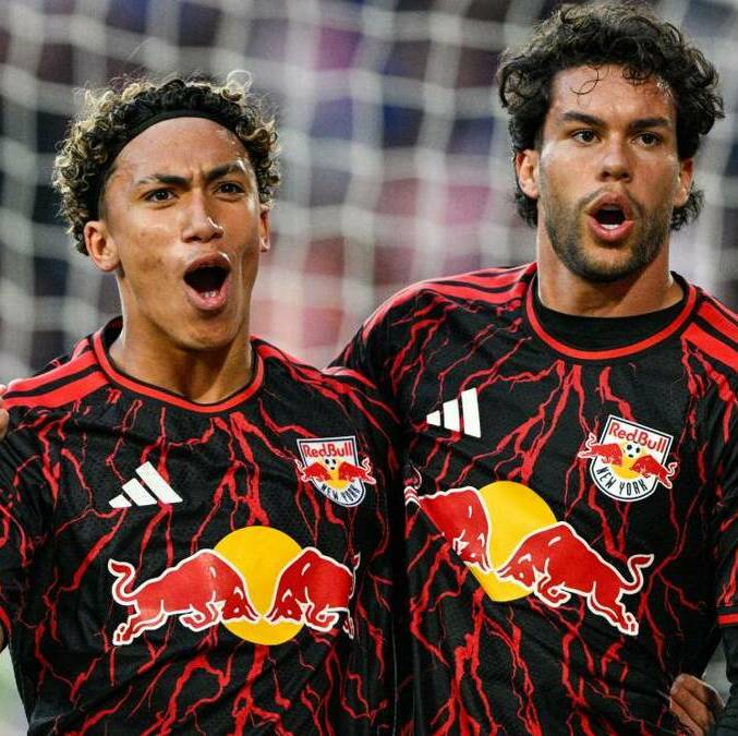 Cade Cowell participó en la victoria de los Red Bulls sobre Inter Miami (Reuters)