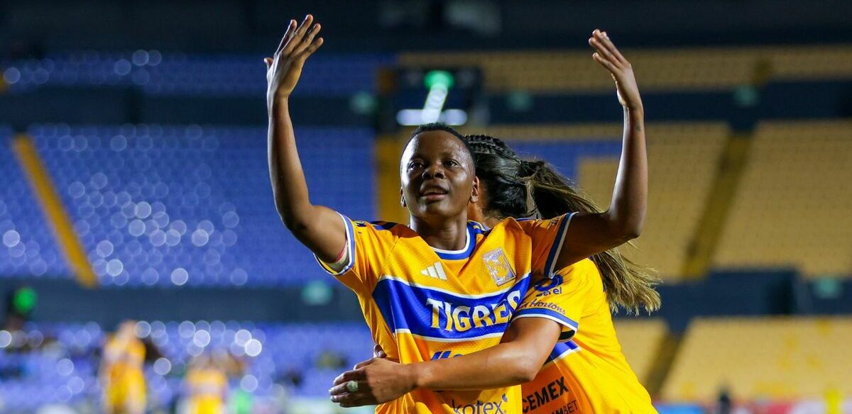 Las Amazonas rescataron el empate ante Rayadas en el Volcán (Fotografía: Imago 7)