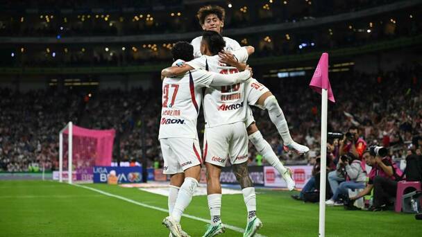 Chivas se impuso en la casa de Rayados (Imago7)