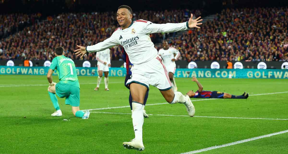 Kylian Mbappé le dio la victoria al Real Madrid (Reuters)