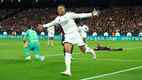 Kylian Mbappé le dio la victoria al Real Madrid (Reuters)