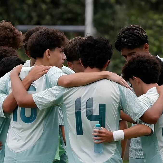 Selección Mexicana Sub-15 es campeona del torneo de la Concacaf / X:Selecciones Menores