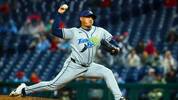 Manny Rodríguez lanza la pelota en un juego con los Tampa Bay Rays. FOTO: @mannyrodriguez_77