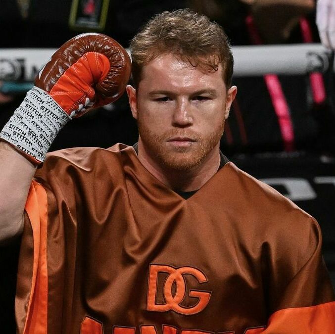 Canelo Álvarez se medirá a Christian Mbilli en Riad (Fotografía: Mexsport)
