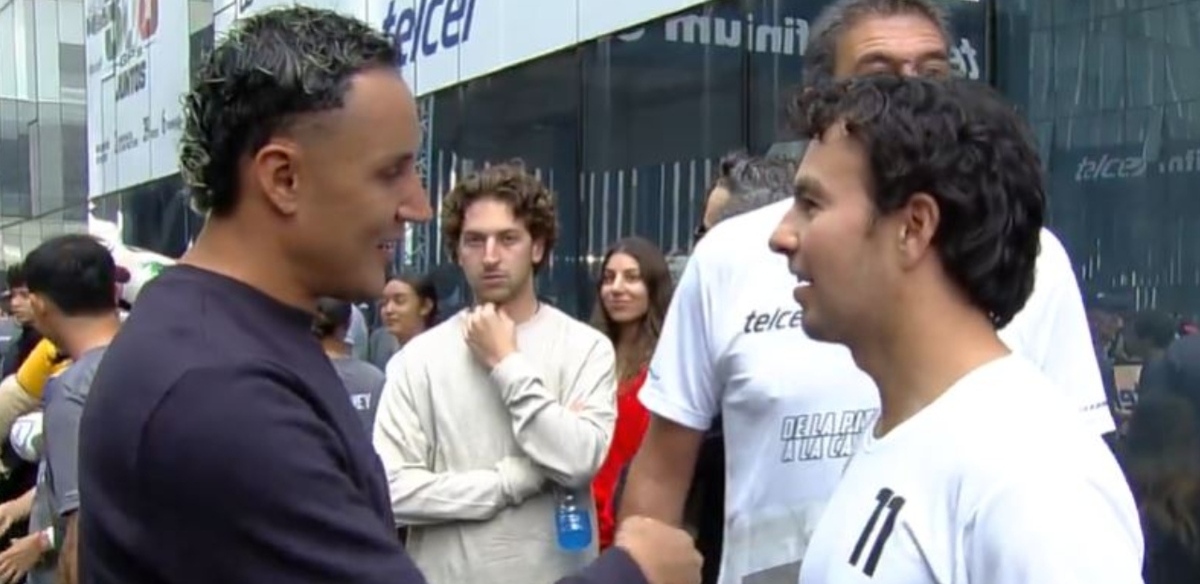La CDMX fue escenario de la ya famosa cascarita con Checo Pérez (Captura @ClaroSports)