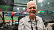 Enrique Oliú es un ejemplo de vida en las transmisiones de los Rays. (Foto: Tomás López)