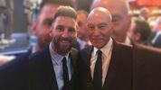 Así fue el divertido encuentro entre Patrick Stewart y Lionel Messi. (@sirpatstew)
