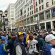 Afición de Brewers asistió al desfile. (Foto: Tomás López)